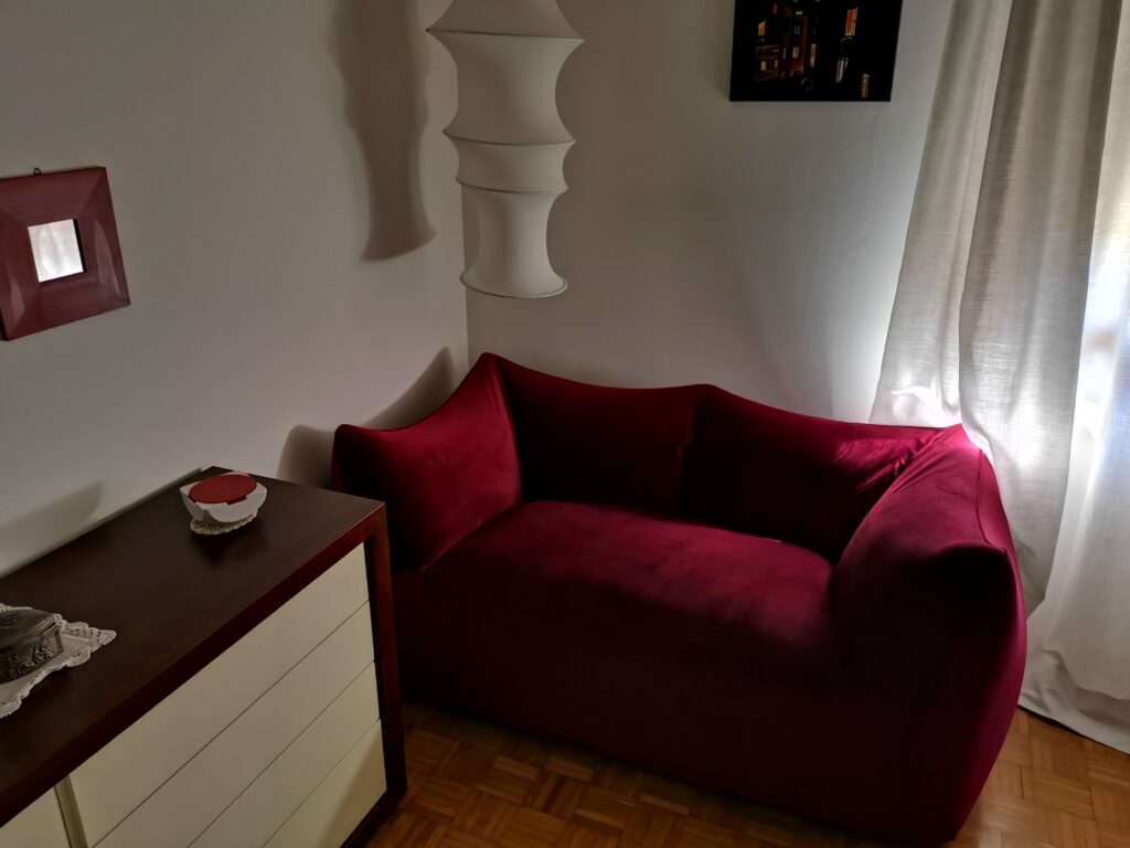 Divano rosso
